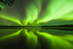 Aurora borealis polarna svjetlost