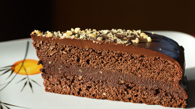 LCHF čokoladna torta