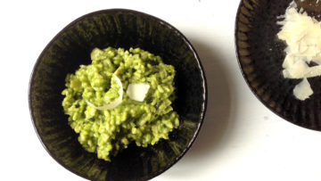 recept za rižoto s pestom od medvjedjeg luka