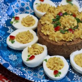 recept za pastetu od cvaraka i punjena jaja