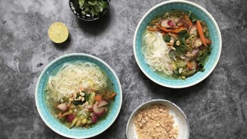 recept za vegetarijansku Pho juhu iz Vijetnama
