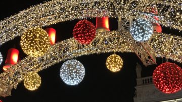 Božić Advent u Beču ispred Vijećnice - Rathausplatz